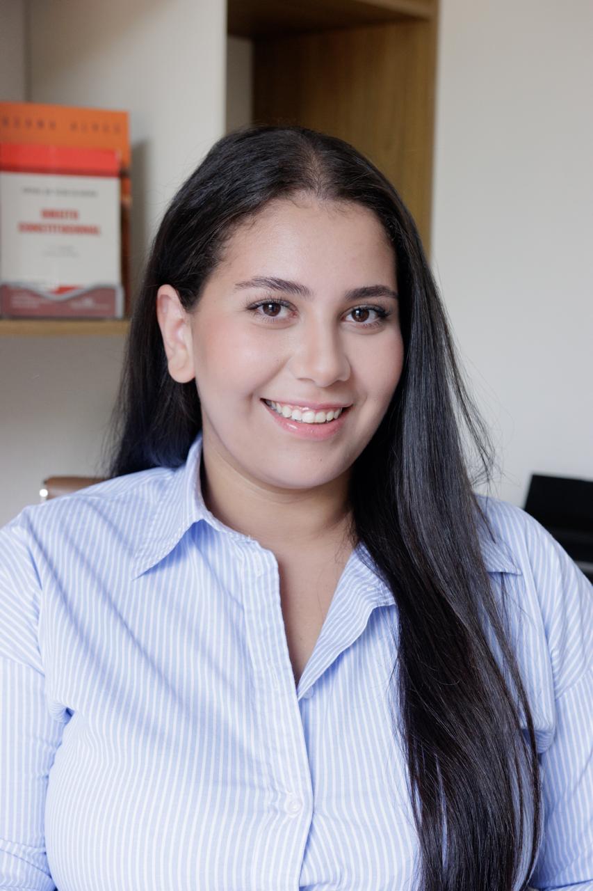 Dra. Gabrielly Marcílio